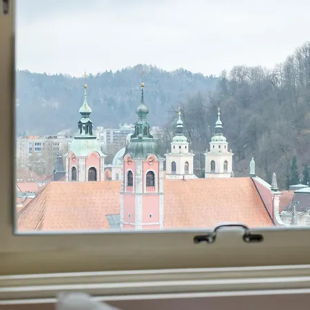 Apartment Skyscraper Amazing Castle & View