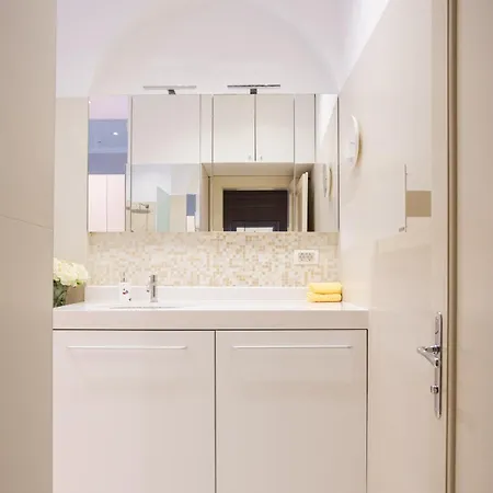 Skyscraper Amazing Castle & View Appartamento *