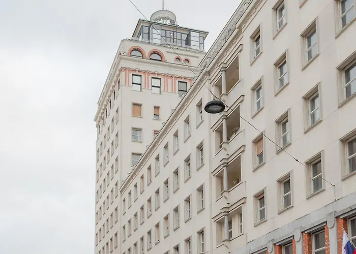 Skyscraper Amazing Castle & View 公寓 卢布尔雅那