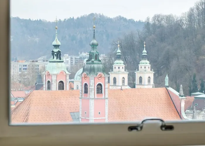 Apartma Skyscraper Amazing Castle & View